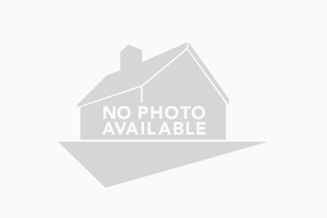 Default image for Small Price, Quiet Street, Move-In Ready